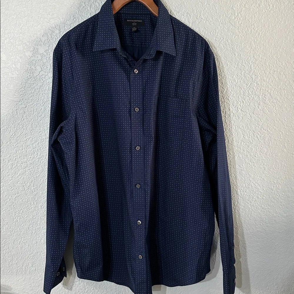 Banana Republic Men Navy Blue Light Blue Flower Long Sleeve Button Down Shirt XL
